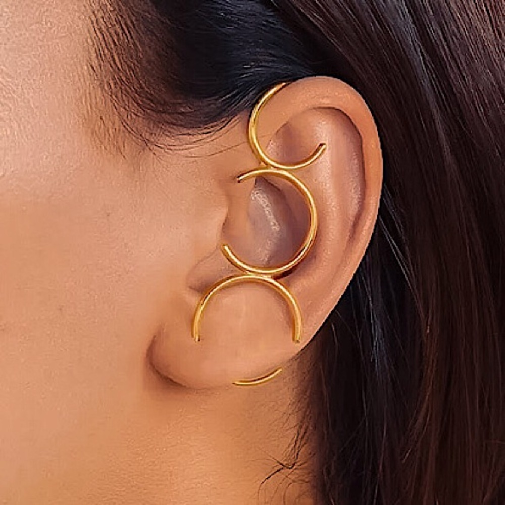 ⚜️𝟯𝟬%𝗢𝗙𝗙 𝗯𝘂𝗻𝗱𝗹𝗲𝘀 𝟯+⚜️ NEW 3 C Shape Single Crawler Earring